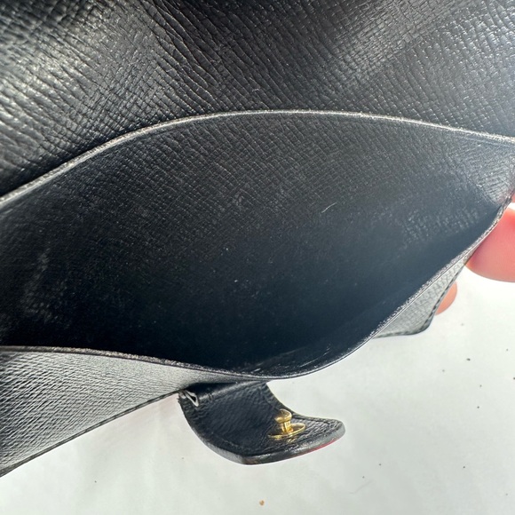 Louis Vuitton Red Epi Snap Card Holder - Picture 6 of 6